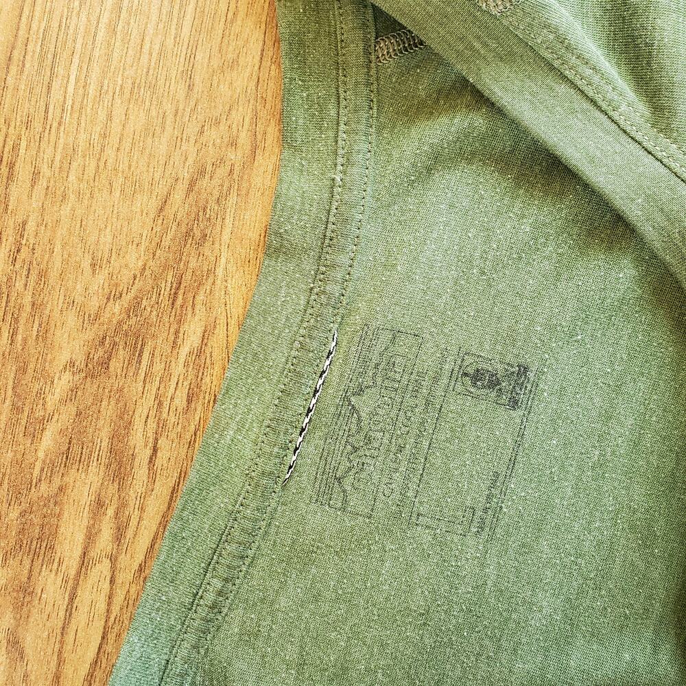 Patagonia Long Sleeve Tee Size Large Olive Green - Picture 4 of 7